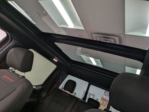 Used 2018 Ford F150 XLT w/ Equipment Group 302A Luxury image 21