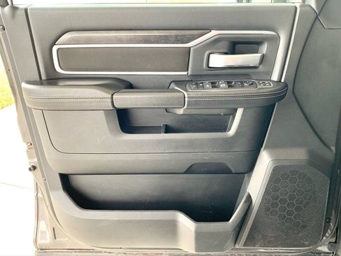 Used 2024 RAM 2500 Big Horn image 13