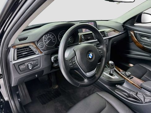 Used 2014 BMW 328i xDrive Sedan AWD/4WD image 9