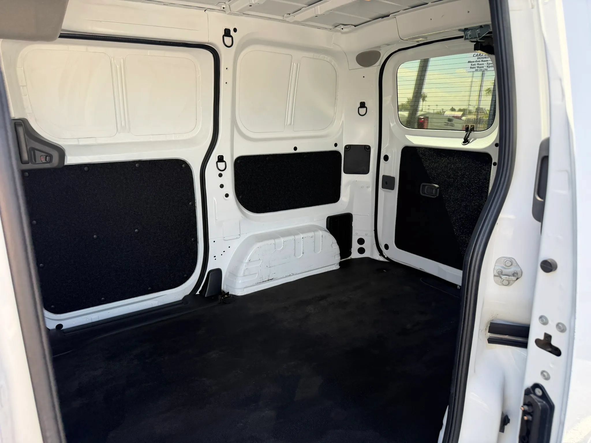 Used 2020 Nissan NV200 SV w/ Back Door Glass Package FWD image 23