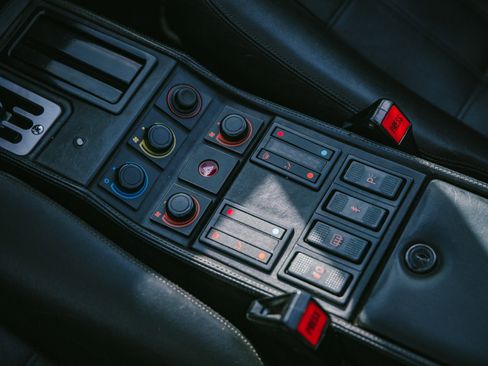 Used 1986 Ferrari 328 GTS image 10