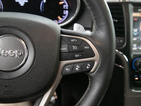 Used 2015 Jeep Grand Cherokee Overland w/ Advanced Technology Group AWD/4WD image 27