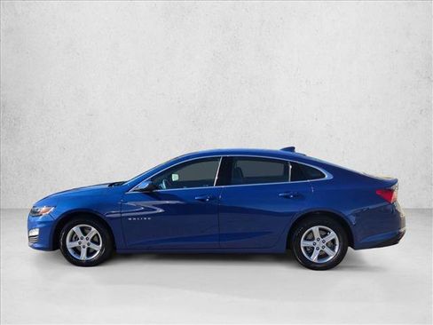 Used 2023 Chevrolet Malibu LT image 9