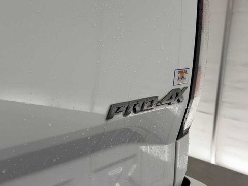 Used 2022 Nissan Frontier PRO-4X w/ Pro-4X Premium Package image 14