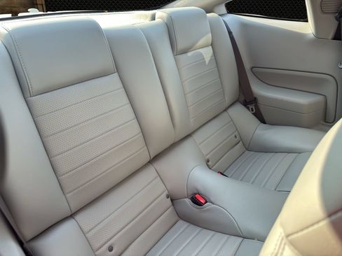 Used 2007 Ford Mustang GT RWD image 18