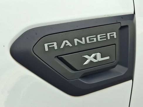 Used 2020 Ford Ranger XL w/ Equipment Group 101A Mid RWD image 30