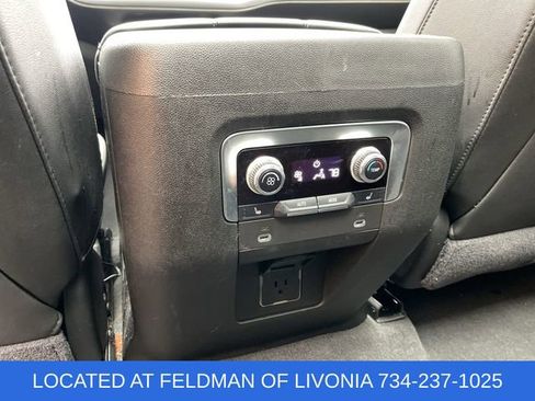 Used 2021 GMC Yukon SLT w/ SLT Luxury Plus Package image 21