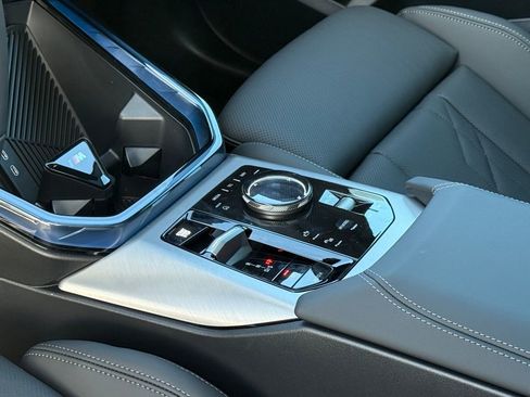 Used 2026 BMW X3 xDrive30 w/ M Sport Package AWD/4WD image 12