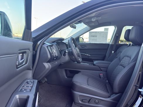 New 2026 Nissan Pathfinder SV AWD/4WD image 11