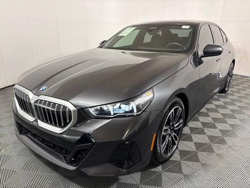 Certified 2026 BMW 530i w/ M Sport Package RWD image 2
