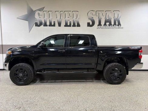 Used 2019 Toyota Tundra SR5 w/ SR5 Upgrade Package RWD image 1