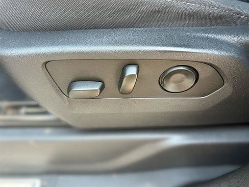 Certified 2023 Chevrolet Silverado 1500 LT image 14