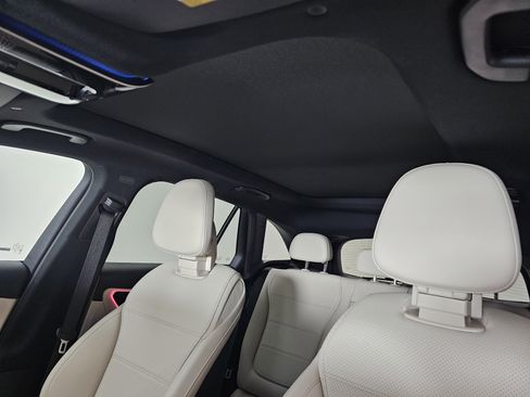 Certified 2025 Mercedes-Benz GLC 300 GLC 300 image 10