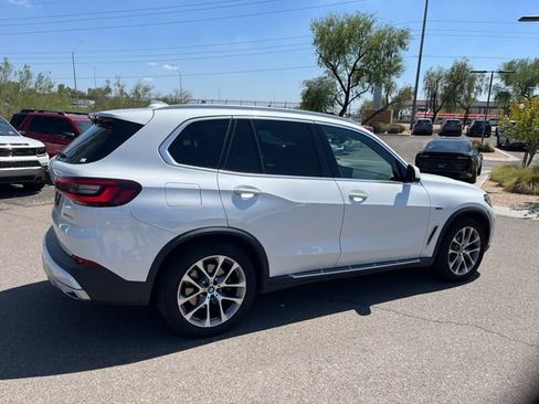 Used 2023 BMW X5 xDrive45e AWD/4WD image 5