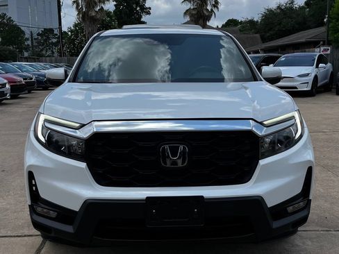 Used 2022 Honda Passport EX-L image 2