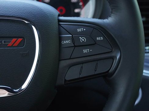 Used 2017 Dodge Charger SE AWD/4WD image 22