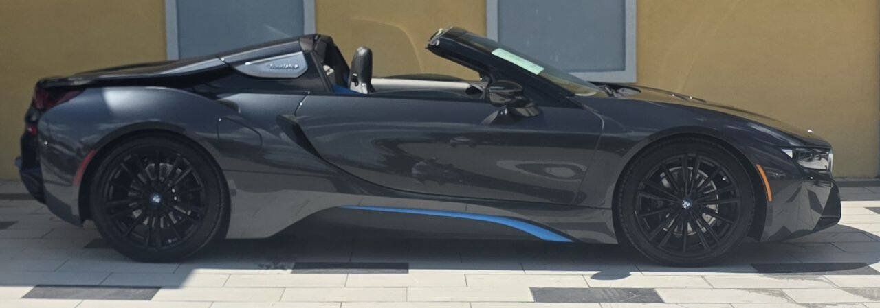 Used 2019 BMW i8 Roadster AWD/4WD image 25
