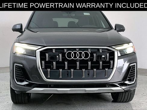 Used 2025 Audi Q7 3.0T Premium Plus AWD/4WD image 4