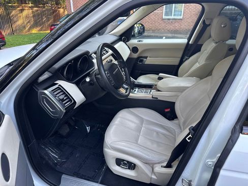 Used 2017 Land Rover Range Rover Sport HSE AWD/4WD image 17