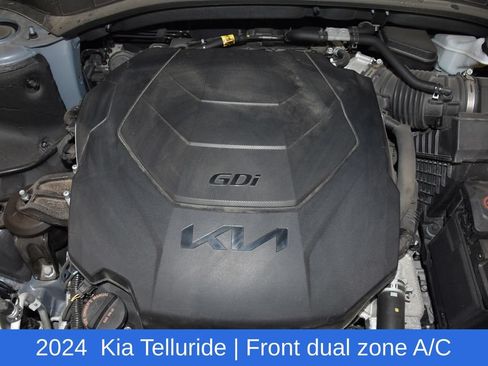 Used 2024 Kia Telluride AWD image 7