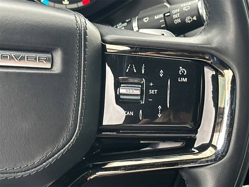 Used 2023 Land Rover Range Rover Sport SE Dynamic image 26