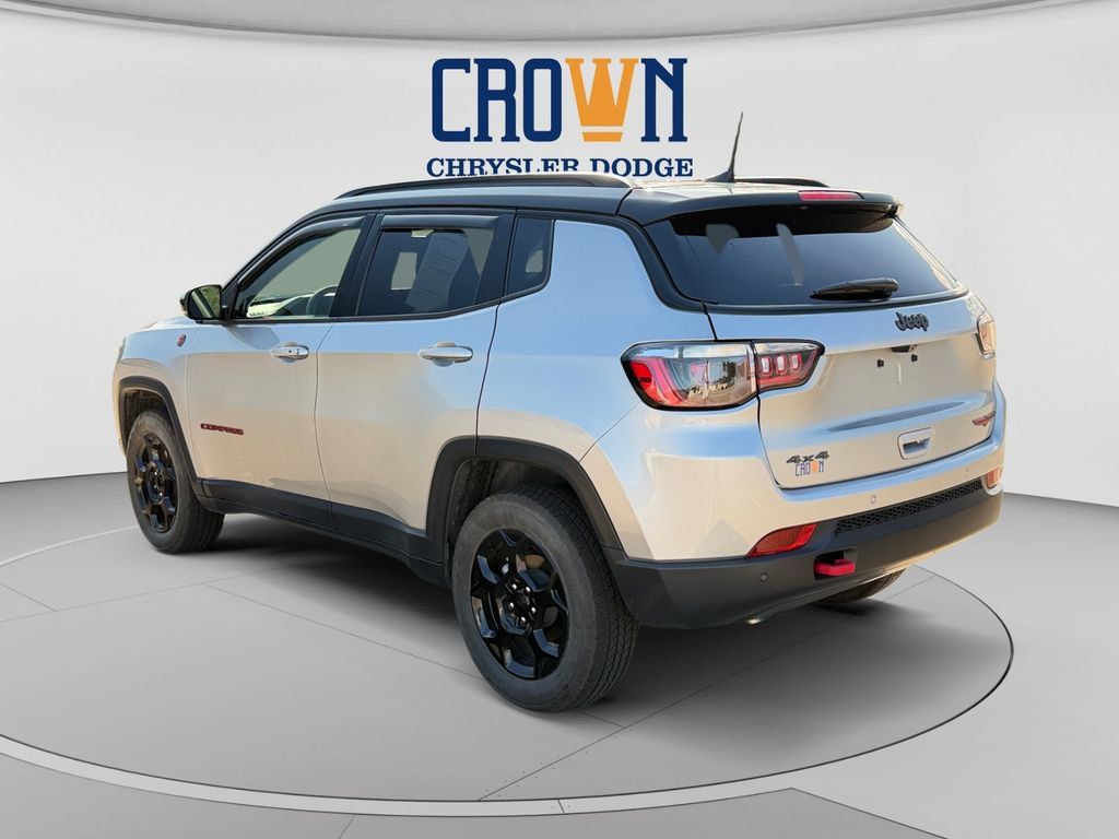 Used 2024 Jeep Compass Trailhawk AWD/4WD image 5
