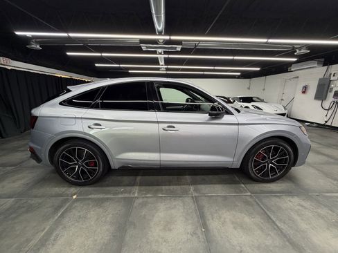 Used 2021 Audi SQ5 Prestige w/ Prestige Package image 8