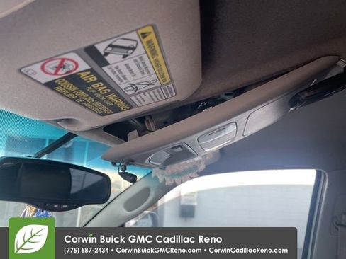 Used 2005 Toyota Tacoma Base image 15