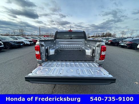 Used 2023 Ford Maverick XL image 6