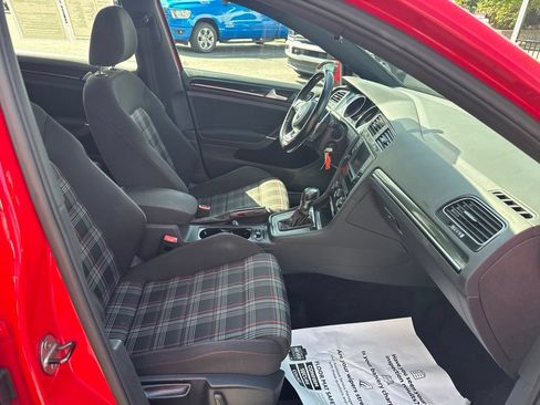 Used 2016 Volkswagen GTI S FWD image 33