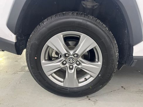 Used 2023 Toyota RAV4 XLE image 17