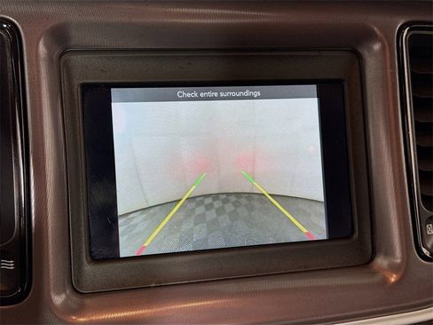 Used 2022 Dodge Challenger R/T image 13