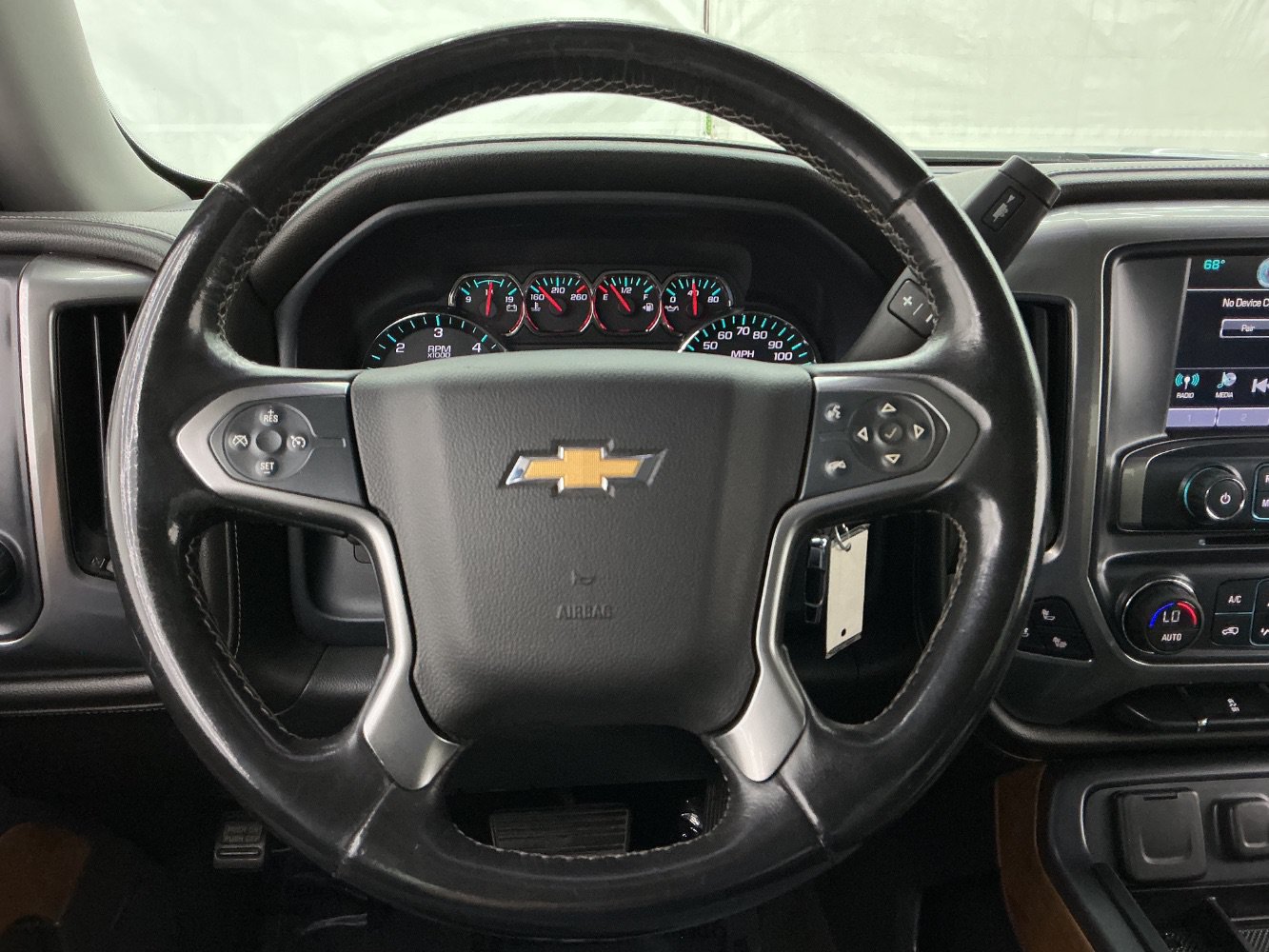 Used 2016 Chevrolet Silverado 1500 LTZ AWD/4WD image 33