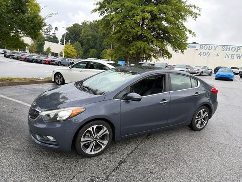 Used 2016 Kia Forte EX w/ EX Premium Package FWD image 5