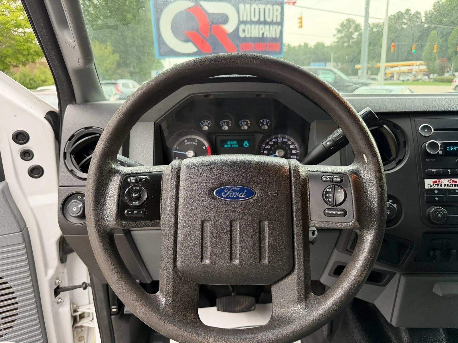 Used 2014 Ford F250 XL w/ Power Equipment Group AWD/4WD image 14