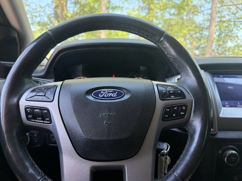 Used 2022 Ford Ranger XLT w/ Equipment Group 301A Mid image 10