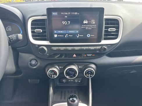 New 2026 Hyundai Venue SEL image 18