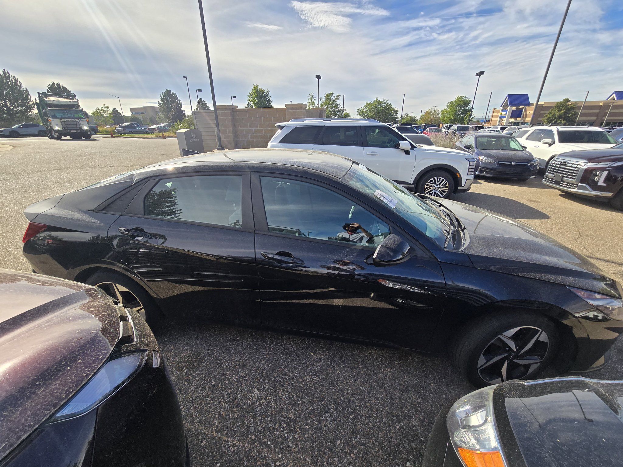 Used 2023 Hyundai Elantra SEL w/ Convenience Package FWD image 7