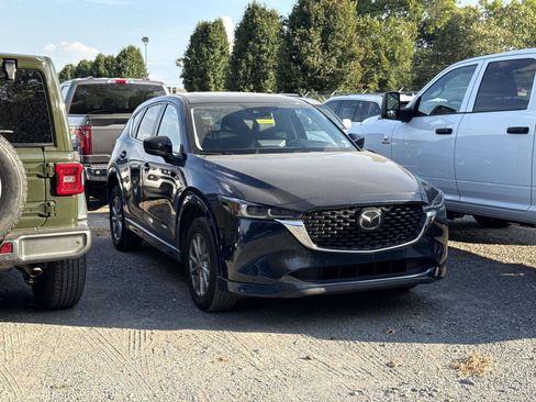 Used 2025 MAZDA CX-5 AWD 2.5 S w/ Preferred Package image 3