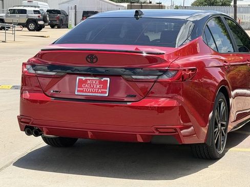 Used 2026 Toyota Camry XSE w/ Premium Package FWD image 7