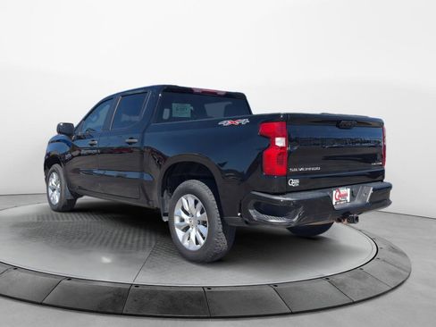 Used 2022 Chevrolet Silverado 1500 Custom AWD/4WD image 3