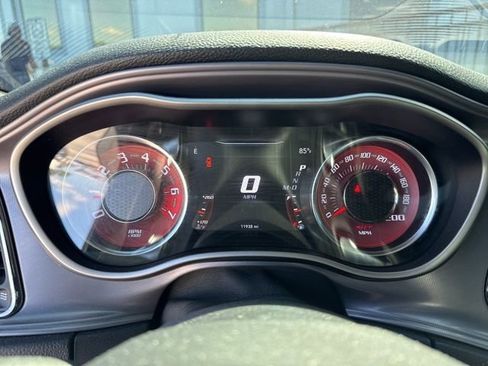 Used 2023 Dodge Challenger SRT Hellcat RWD image 8