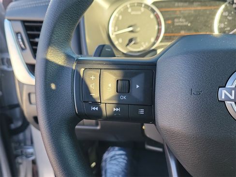 Certified 2025 Nissan Rogue S image 19