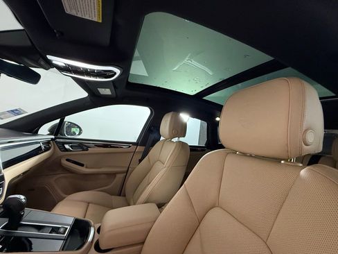 New 2025 Porsche Macan Turbo image 30