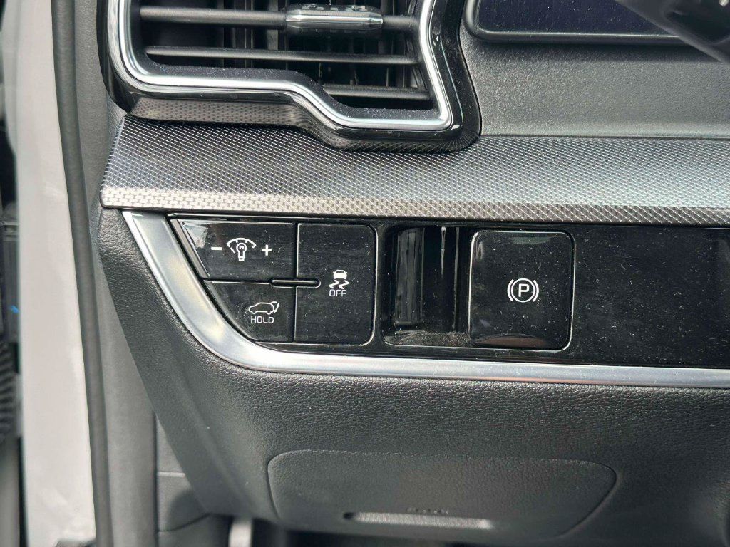 Used 2023 Kia Sportage SX AWD/4WD image 21