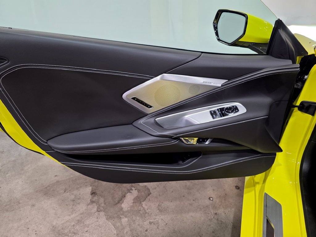 Certified 2021 Chevrolet Corvette Stingray Premium Cpe w/ Z51 Performance Package RWD image 23