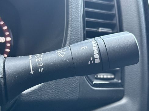 Used 2023 Nissan Frontier PRO-4X w/ Pro Convenience Package image 39