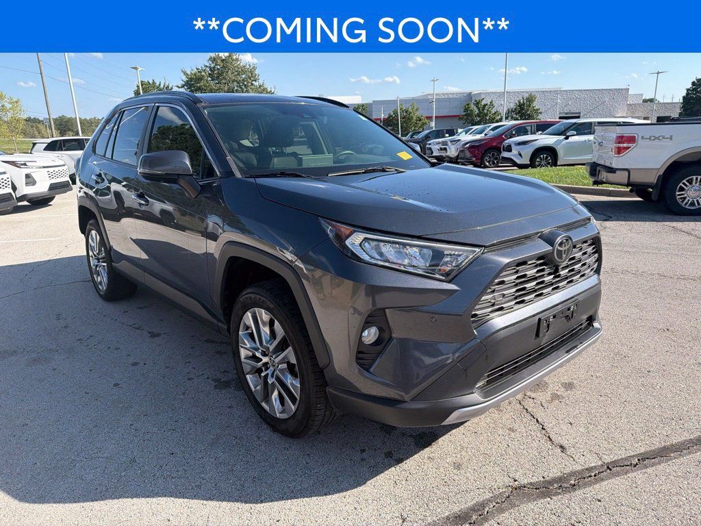 Certified 2021 Toyota RAV4 Limited AWD/4WD image 3