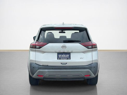 Used 2021 Nissan Rogue SV FWD image 7