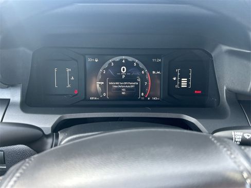 Used 2025 Toyota Tacoma SR image 21